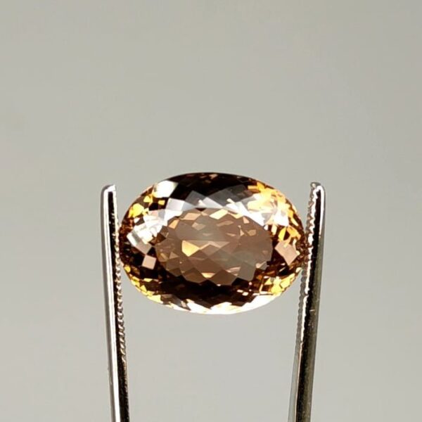 Τοπάζι ημιπολύτιμη πέτρα 19.03 ct